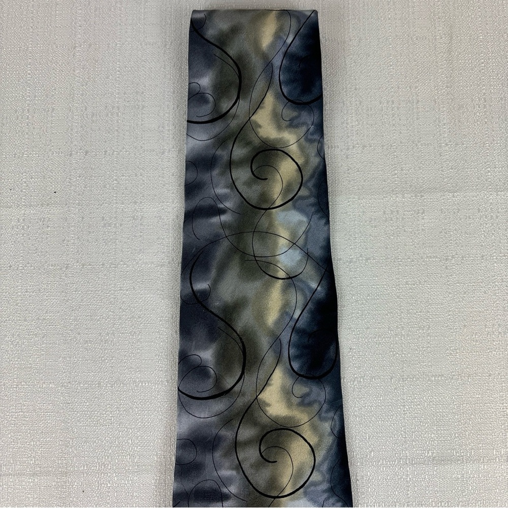 J. Garcia Silk‎ Tie, Emerging Elephant Collection Twenty-Eight, Grey/Cream Swirl - Picture 9 of 9